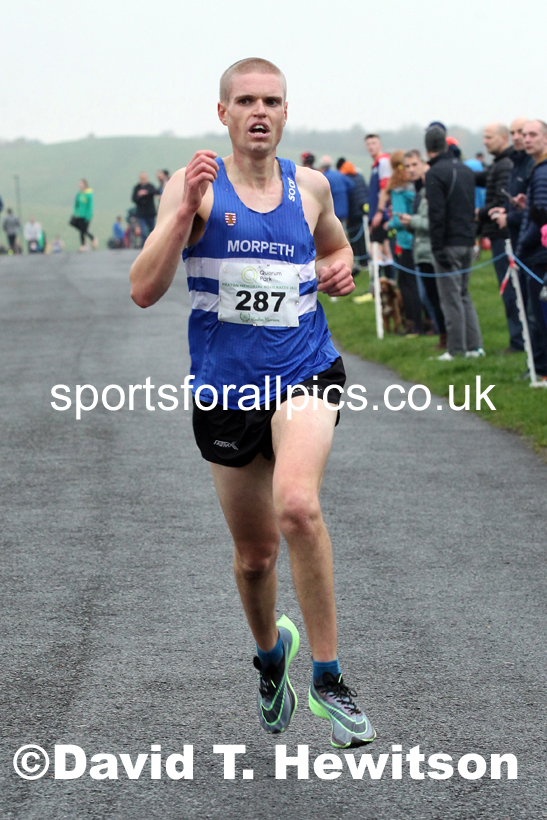 Senior Mens and Womens 2021 Heaton Memorial 10k Road Race, Town Moor, Newcastle. Photo: David T. Hewitson/Sports for All Pics